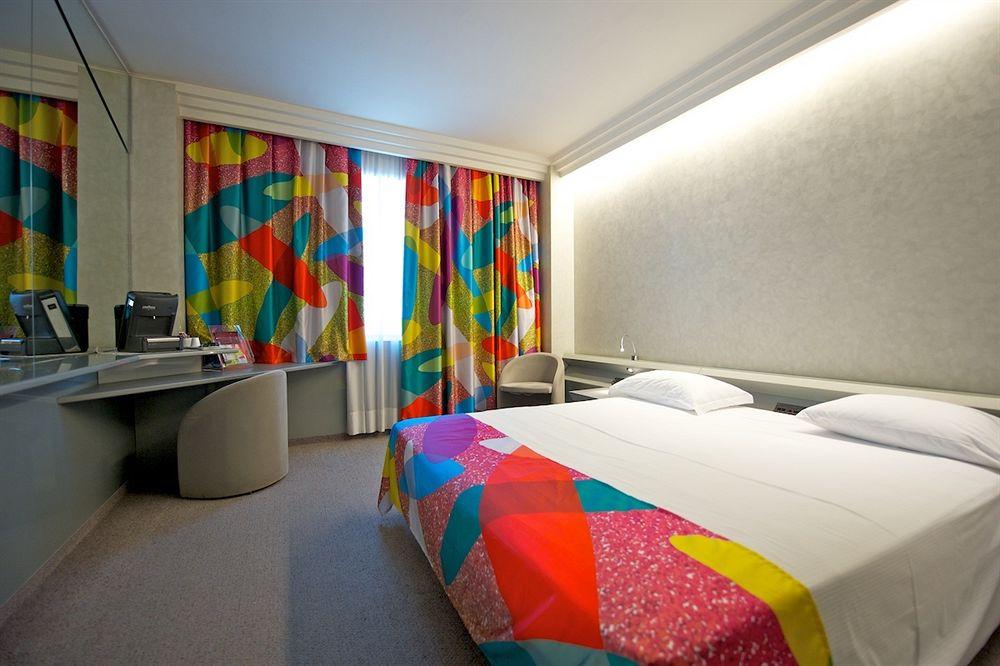 Ariha Hotel Cosenza Ренде Екстериор снимка