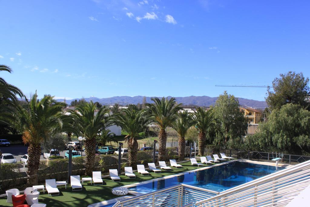 Ariha Hotel Cosenza Ренде Екстериор снимка