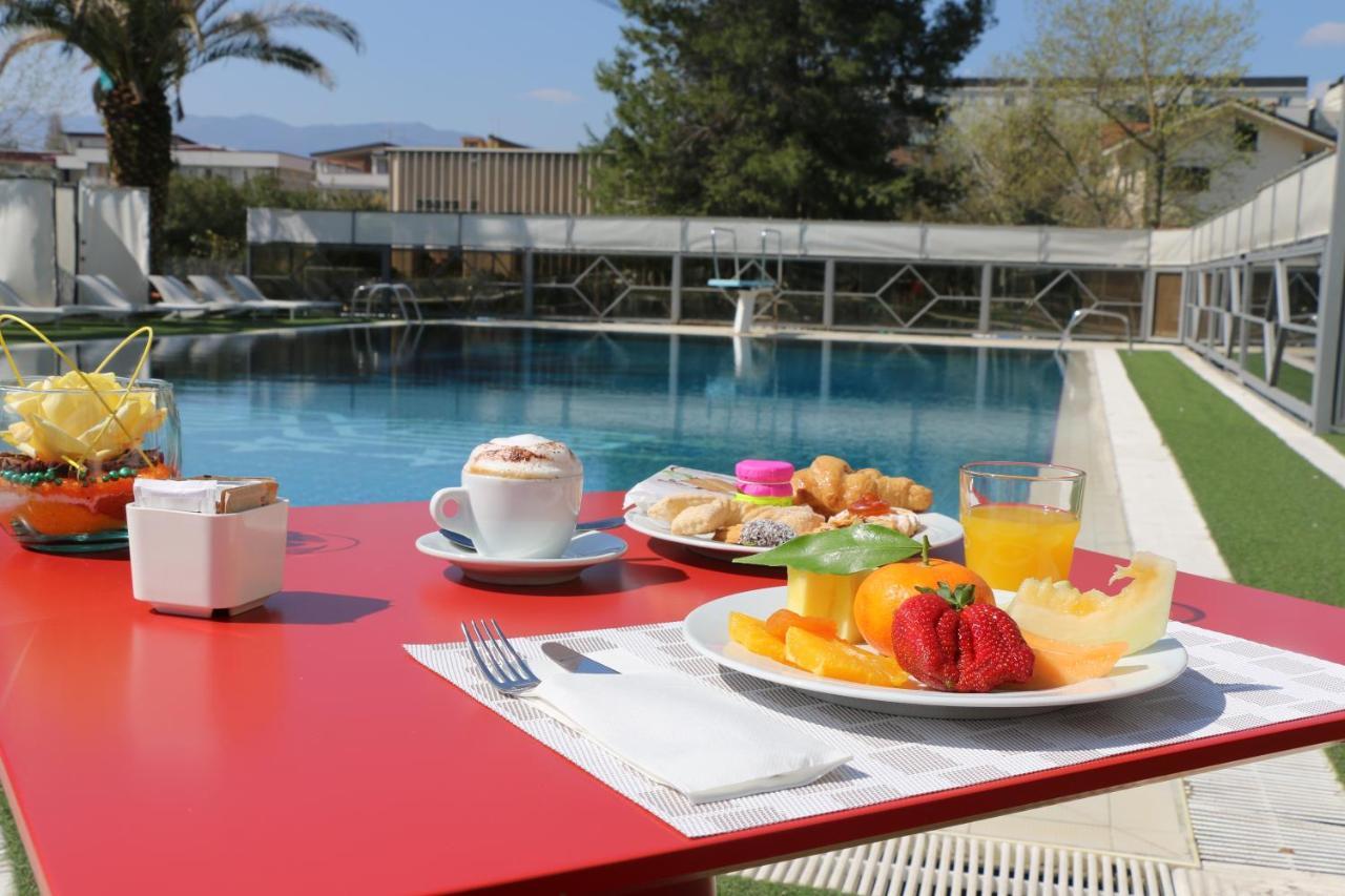 Ariha Hotel Cosenza Ренде Екстериор снимка